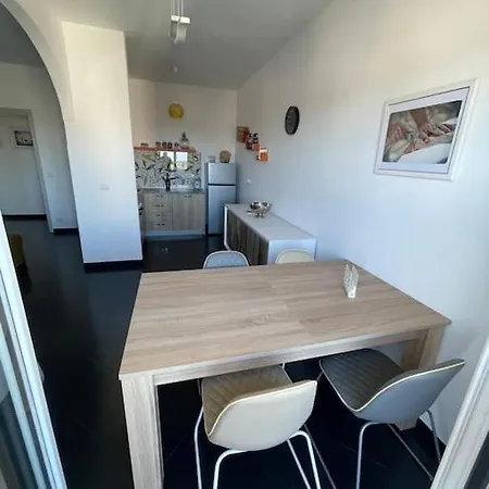 Terrazza Bella Vista Чистернино